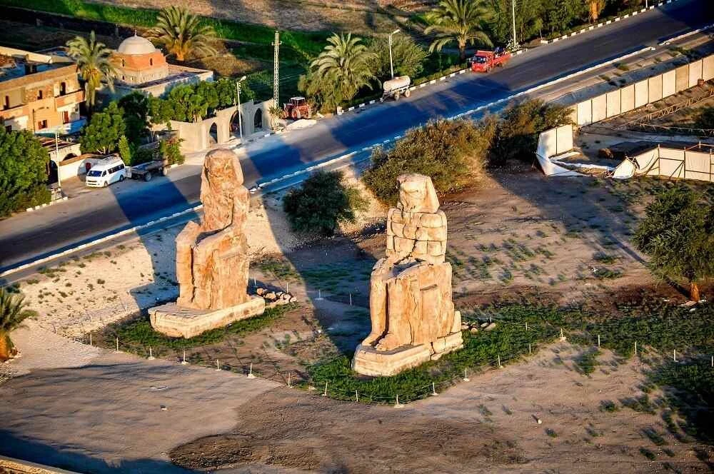 Half-Day Luxor Tour to the East and West Bank of the Nile