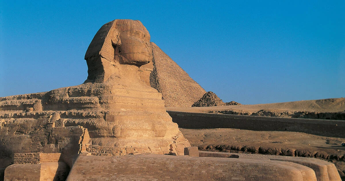 Faça um tour de 6 horas para ver as pirâmides e Sakkara