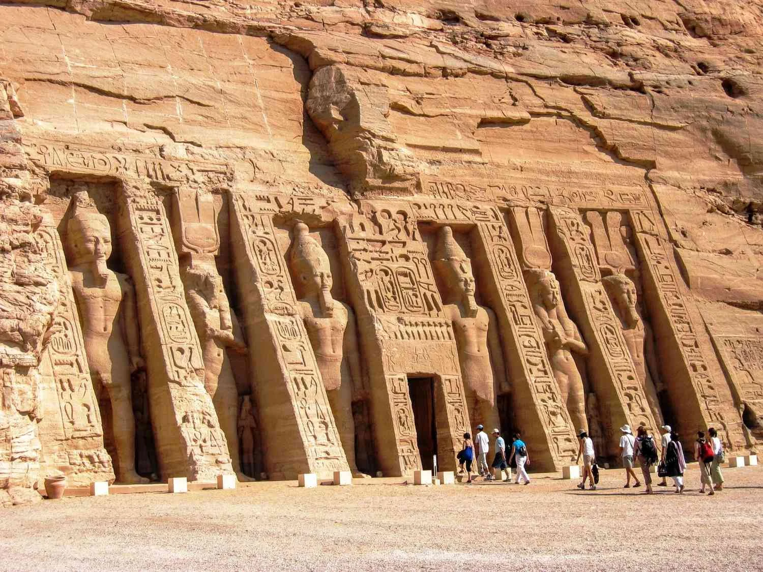 2-Days Day Trips from Cairo Egypt to Abu Simbel & Aswan